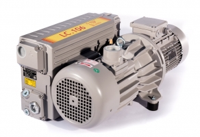 Bơm chân không vòng dầu